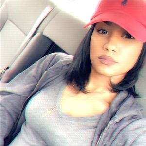 Meet your Posher, Brianna